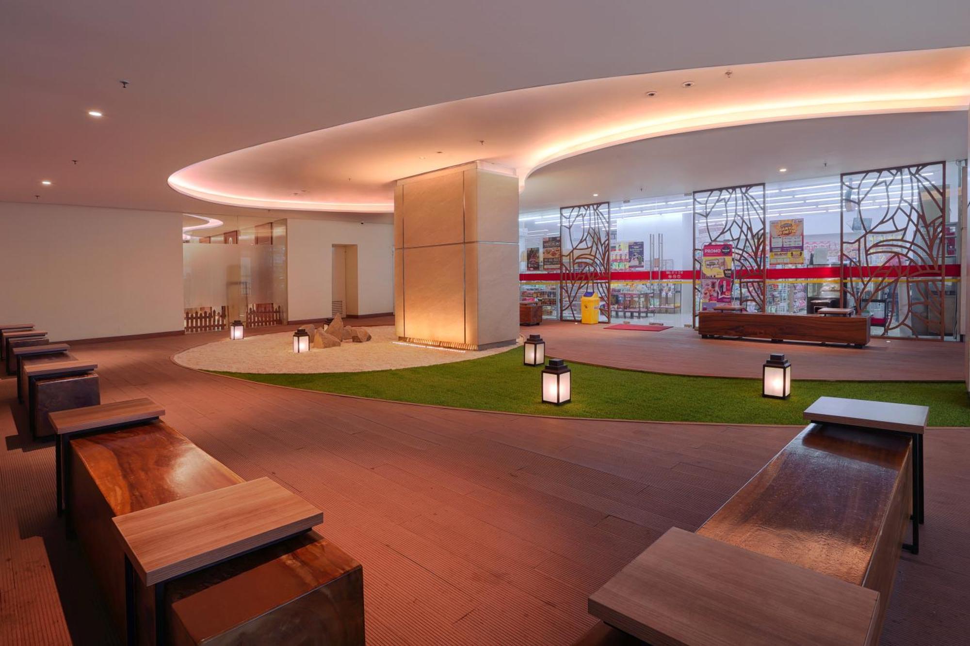 Citadines Gatot Subroto Jakarta Eksteriør billede